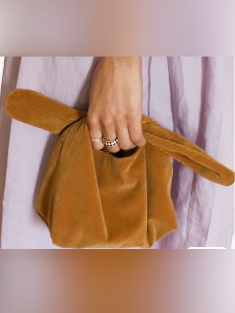 Signature Bag" from MERIT Beauty